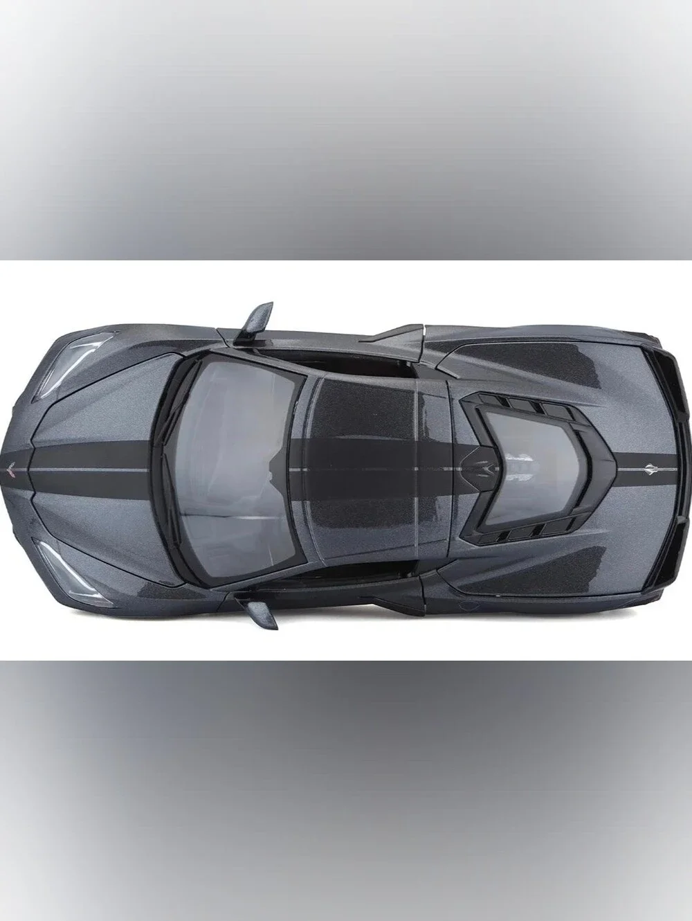 2020 Chevrolet Corvette Stingray Coupe Z51   GRAY Maisto 1:18 Diecast Car NEW